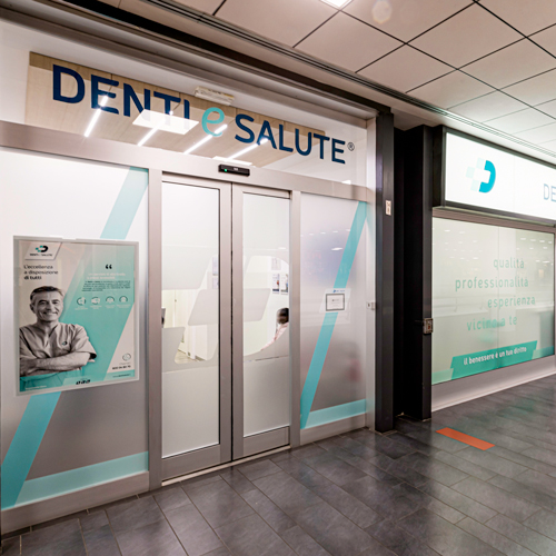 Centro Commerciale Euro Torri | DENTI E SALUTE